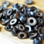 1.Olives cắt lát
