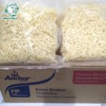 5.Bào Sợi Mozza Anchor thùng 12 kg và mẫu thấy rõ