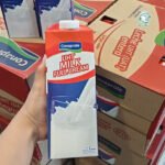 2 sũa béo uruquay 1 lit